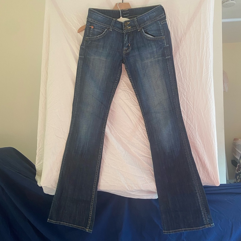 EUC Hudson Brand Distressed Dark Wash Zipper 5 Pocket Jeans